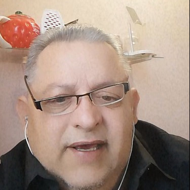 Tar Sándor törött szemüvege