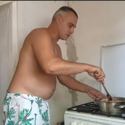Ádám mobil beles ebéd
