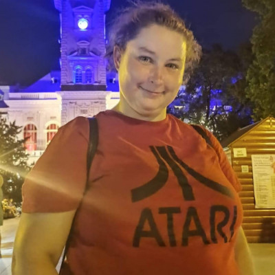Nyanyakinézetű autista Zabrinka