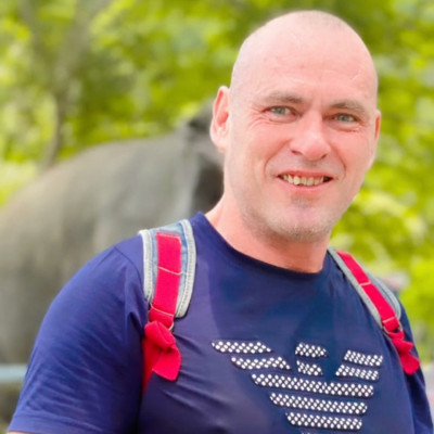 Sztív KamuMester a ferdefogú szörnyeteg