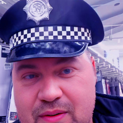 Köröskényi kapitány a Gyogyòs miskolci rendőr
