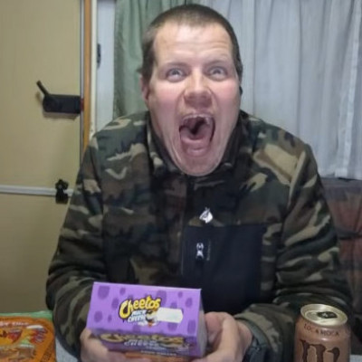 Koldustech Alex "humoros" és depis fejei