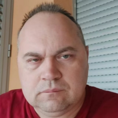 MC Hörcsög nem túl boldog feje