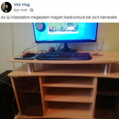 VKÁ Tévéállványa amit íróasztalnak gondolt (és használta évekig)