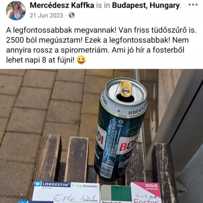 Kaffka Tetyò kezdőszett, bemindenezès előtti büszkélkedés facebookon