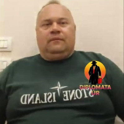 MC Pityóka brutális anyakoca csöcsöket növesztett