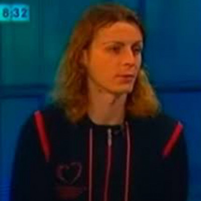A fiatal, ádámcsutkás Kaffka MerciTibi, Havas Henrik műsorában