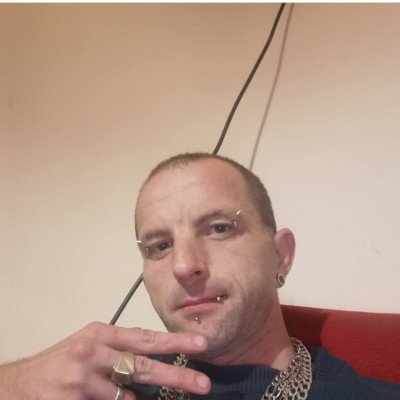 MacsòTibi büszke rà hogy tiszta ès már nem "Fòriázik"