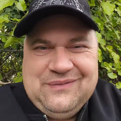 MC Isti ràncosra menekülte magát
