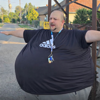 Heiner Ernő T posing (Lefogyott, vékony verzió)