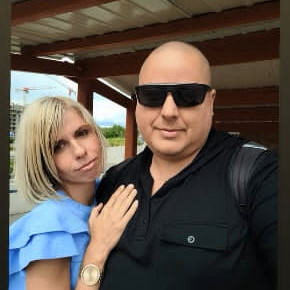 Norbincel a tesójával kefél