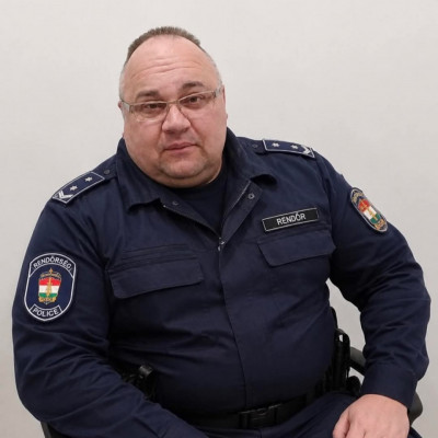 Kőrőskènyi Rendőr Alezredes