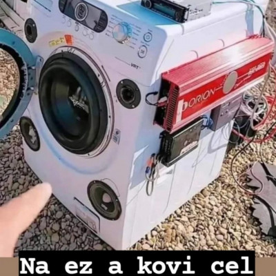 Brétúró vicceskedni próbál