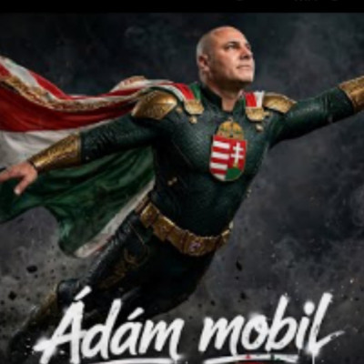 Ilyennek képzeli magát Ádám Mobil politizálás közben