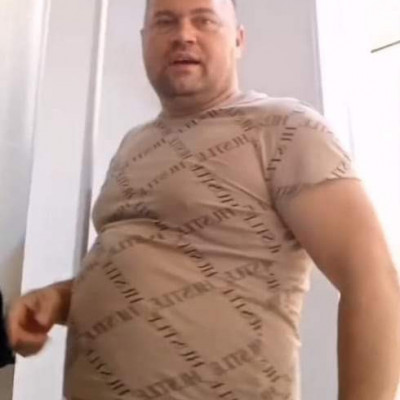 Mc Testépítő telefosott bele