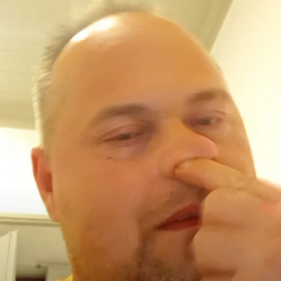 Mc Isti bányászik