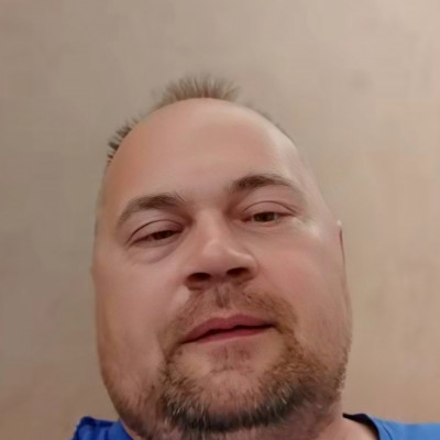 Mc Isti Kancsal, Szénné hízott Zsírszalonna Feje