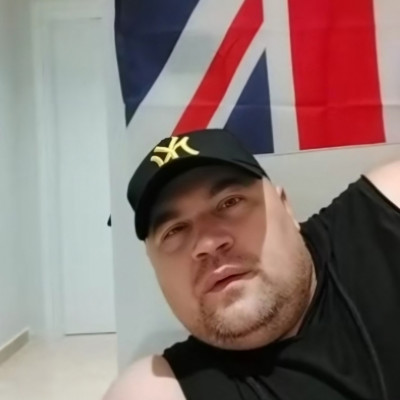 Mc Isti hatalmasra hízott feje