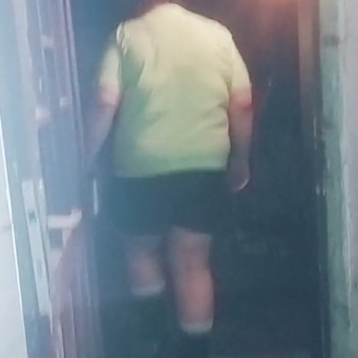 A hölgy, akit VR Zsombi fojtogatott