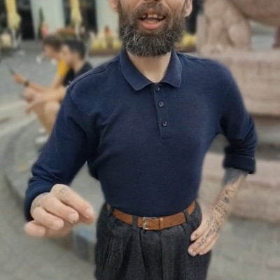 Bartos pálcikàra fonnyadt teste 2024-ben