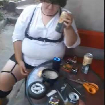 Legkomolyabb nők liveoznak Trutyiéknál (Vr Zsombinak tetszik XD)