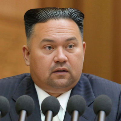 Mc Isti Jong-Un a Miskolci Diktátor