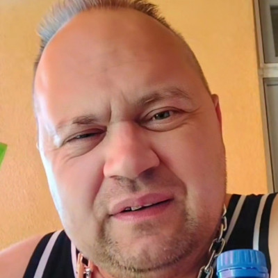 Mc Isti 1 èv alatt öregedett vagy 20-at