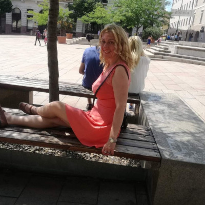 Selyem Jázmin facebook Album