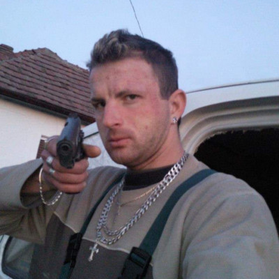 Retro Macsò Fogatlan Tibi Gengszteresbe
