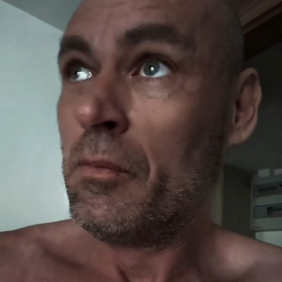Csòri Sztív Kamumester egyre Torzabb ahogy öregszik
