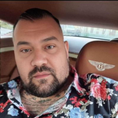 Mc Rugòs Béka