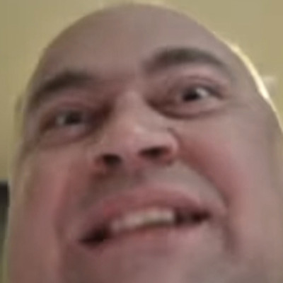 Emszí Idegroncs