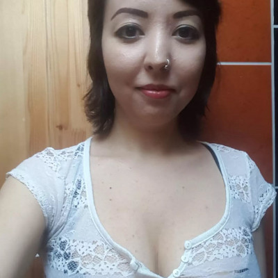Dobrosi Azyza (retro napiszar celeb) lerobbant 2024-es feje