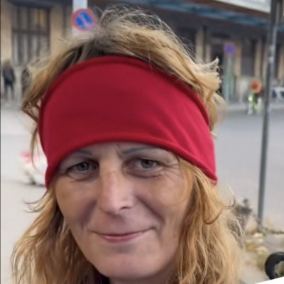 Kaffka Tibi brutálisan lerobbant feje
