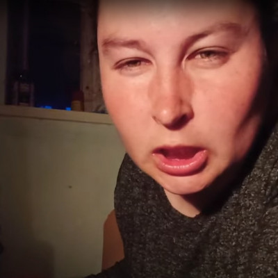 Zabina értelmes tekintete