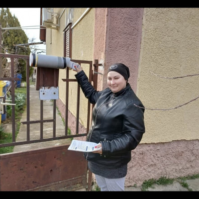 Mobilsz ràvette a gyogyòst hogy szòròlapozzon