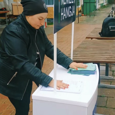 Retaldált Zöbina is imádja a Tisza pártot