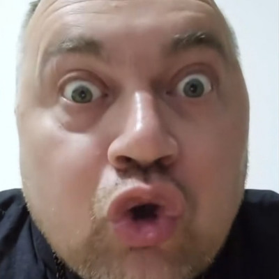 MC Isti a totàlis idegösszeroppanàs szélén