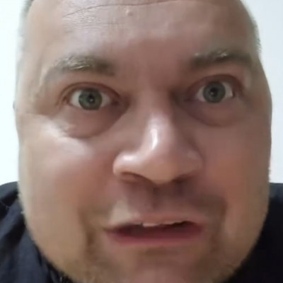 MC Isti a totàlis idegösszeroppanàs szélén