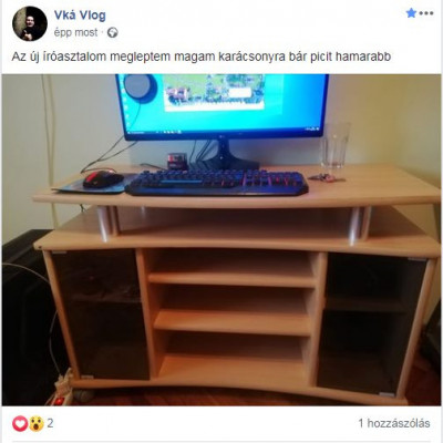 VKÁ Tévéállványa amit íróasztalnak gondolt (és használta évekig)