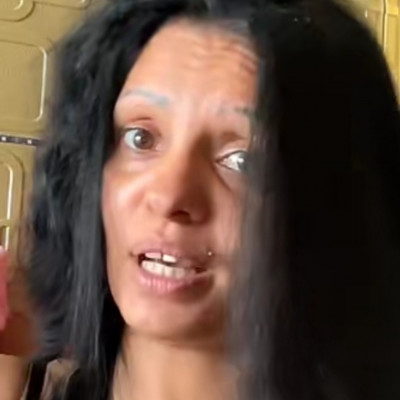 Loca Nyanya Horrorfilmbe illő feje