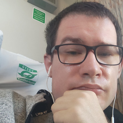 Vká Vlog Facebook képválogatás