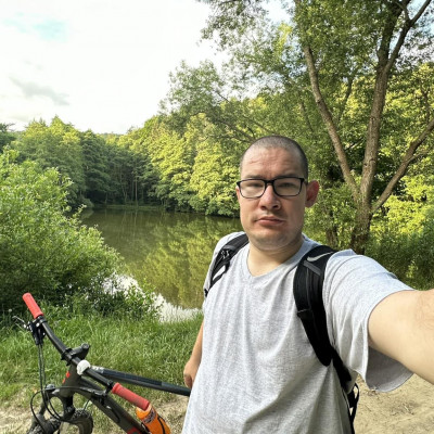 Vká Vlog Facebook képválogatás