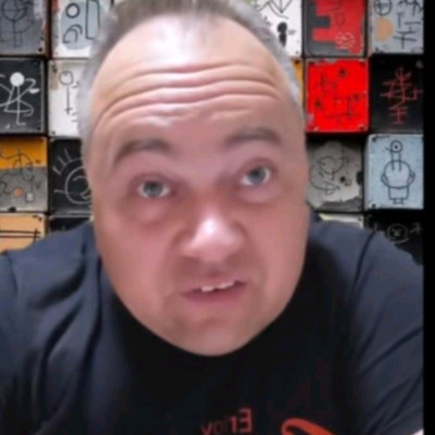 Az Őrület ezer arca: MC Isti a miskolci Elmebeteg