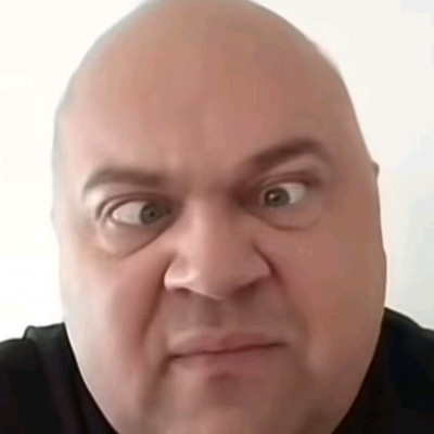 Mc Szàjzàr a kancsal miskolci elmebeteg