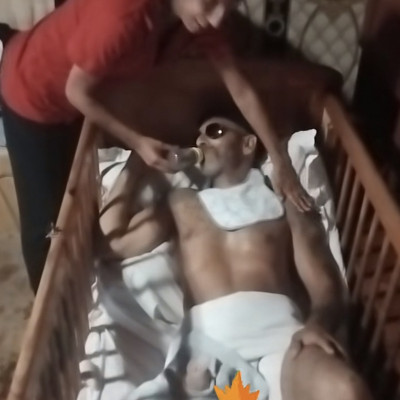 Nájk Zsóti újraéli a gyerekkorát