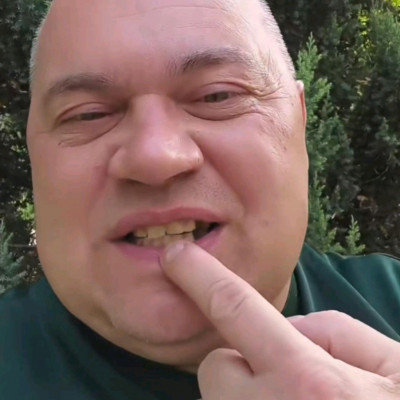 MC Pufòkfej szerint mèg vannak Fogai