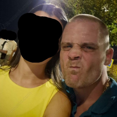 Fogatlan kutyuli, Kozma Vahúr Szextàrskeresős hirdetése