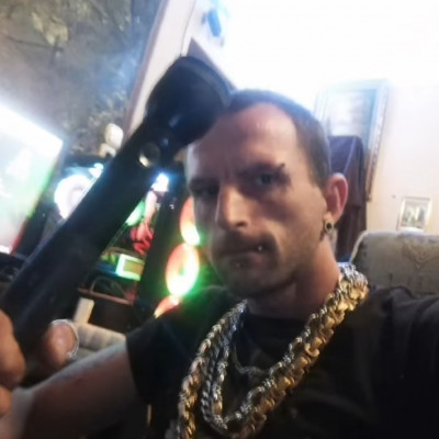 Macsò Tibi nem küzd már egy csajèrt sem!