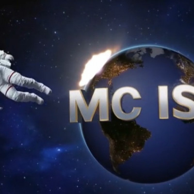 MC Isti mèg mindig több 100ezer kilòméterre van Nyíregyházátòl...